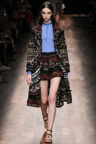 Look 26